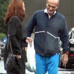 Cine este iubita lui Cristian Tudor Popescu. Fosta vedeta DIGI 24 a divortat de 4 ori, iar actuala e cu 20 de ani mai tanara ca el