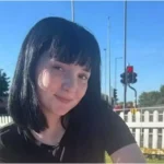 Și-a găsit fiica moartă, la câteva ore după ce o văzuse cum se pregătea de școală. Fata de 15 ani s-a stins pe covor, dintr-o criză de epilepsie