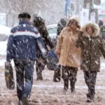Vortex polar peste România. Iarna se reîntoarce în forță cu răcire accentuată, ploi, lapoviță şi ninsori, inclusiv în Bucureşti