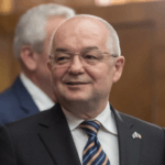 Mesajul lui Boc pentru vot: ”Să nu mă trimiteți la Putin, la Moscova, să-mi dea bani de centură, că nu mă duc”