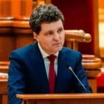 Nicușor Dan a promulgat legea! Fără artificii și petarde de Revelion! Pedepse cu închisoarea de la 1 la 5 ani pentru cei care încalcă legea