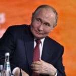 Putin spune că toată Ucraina aparţine Rusiei, dar nu-i cere lui Zelenski să capituleze