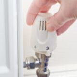 Cum să scazi costurile facturilor la încălzire. Trucuri pe care trebuie să le știe toți românii