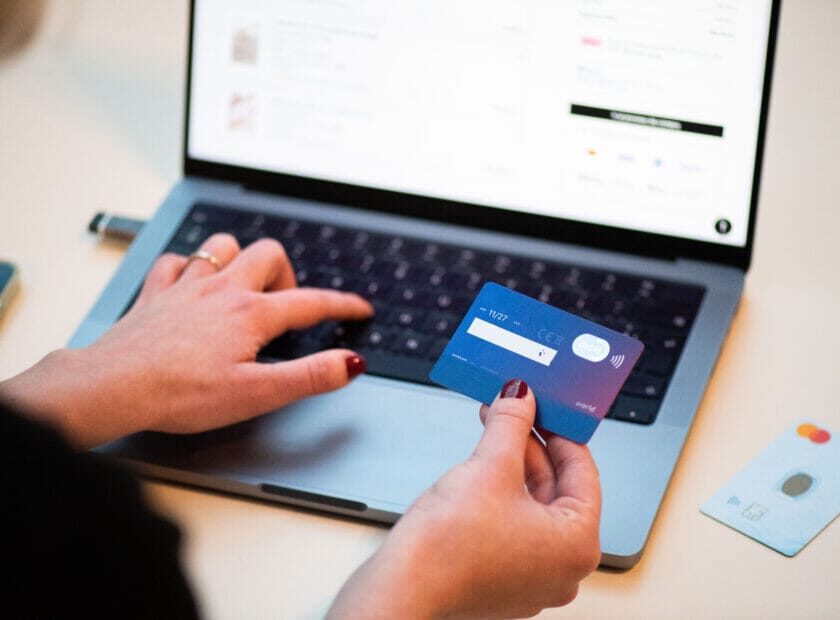 Symbolic images of electronic payments