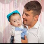 Sorin, un tătic de 27 de ani, și băiețelul lui de 4 ani au plecat împreună la ceruri, după un accident cumplit