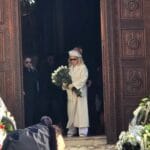 Motivul real pentru care Loredana Groza s-a îmbrăcat în alb la înmormântarea tatălui ei. Ce semnificație are ținuta atipică, de fapt