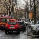 O fetiță de 5 ani a fost ucisă cu mașina în fața unei școli din București! Traficul este blocat