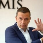 Buget adoptat, dar cu tensiuni politice