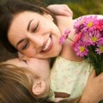 8 Martie. Semnificația reală a ”Zilei Mamei”
