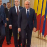 Ilie Bolojan se răzbună pe PSD. Ce vrea să facă premierul cu toți șefii angajați la stat de partidul condus de Grindeanu