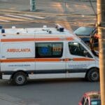 Incident grav într-o școală din Mangalia. Un elev de 13 ani a ajuns la spital după ce a căzut de la etajul întâi