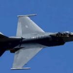 Alertă aeriană în România! Un avion F-16 a doborât o dronă care a pătruns în spațiul aerian național