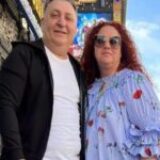 Scandal în familia lui Vali Vijelie. Soția manelistului ar fi fost sunată în toiul nopții de o femeie: „Este la hotel cu o starletă”