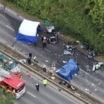 Accident devastator în Marea Britanie. Șapte oameni au murit, printre victime fiind și doi polițiști