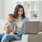 Ești în concediu de creștere a copilului? Ce trebuie să știi atunci când te întorci la muncă. Actele de care ai nevoie